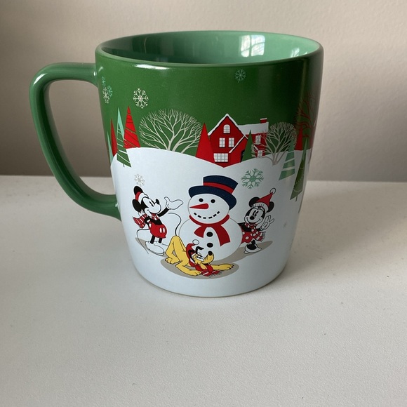 Disney Christmas Mug - Green - Picture 3 of 5